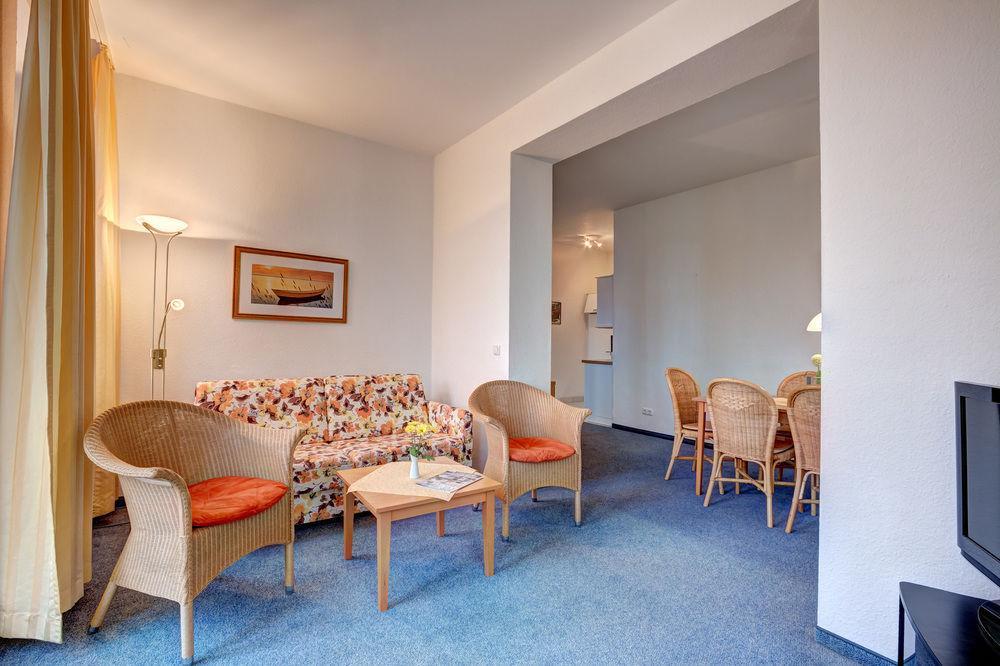 Haus Seeblick Hotel Garni & Ferienwohnungen Zinnowitz Exterior foto